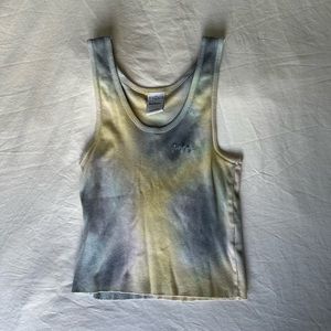Tie-dye iets-frans tank top
